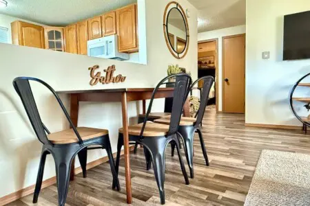 f727717e 08a7 46ed 981d bc8806f00aed.jpg