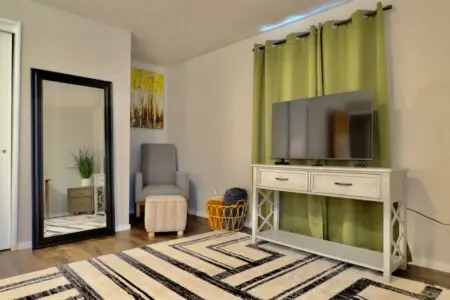 3569d861 0bae 4326 933e 1e0a0e7bcb80