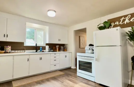 b1d90964 d79f 421b 89aa f33f51a7de93