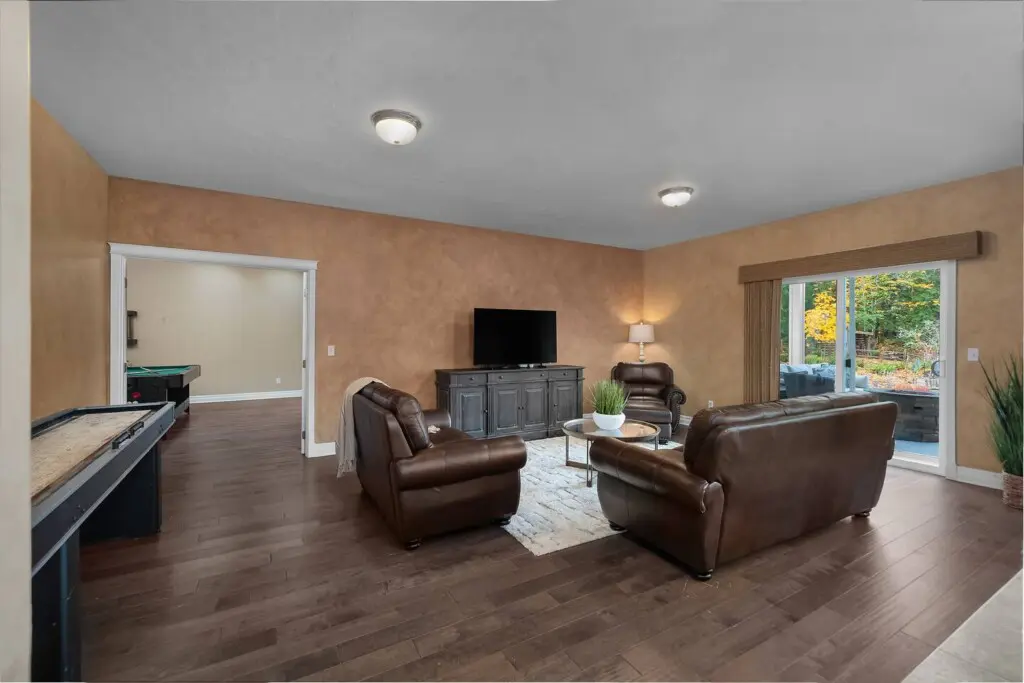 9ff03824 8527 42d1 90a7 fef5313e19d3