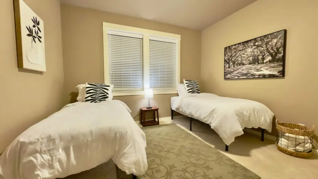 eee30774 98b9 43b3 80d9 781385325058