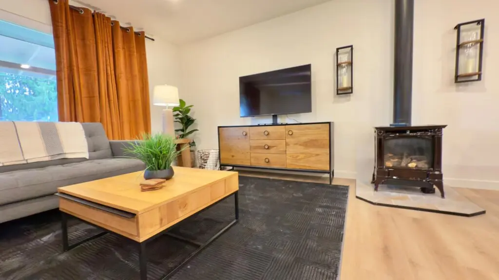 03fb2f72 6831 453a a8e4 93756bcfe420