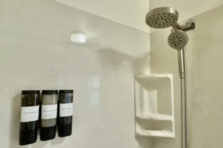 6ac5e442 5d4e 42a3 81f0 a32896db2ba4