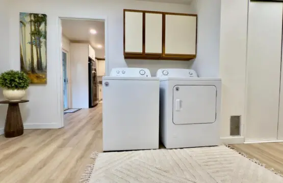 af422dab 98b8 4b1f a53b 67bd2bd583b9