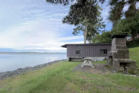 c767d94d 5e98 4ca3 bded 3a4f652d3f9c